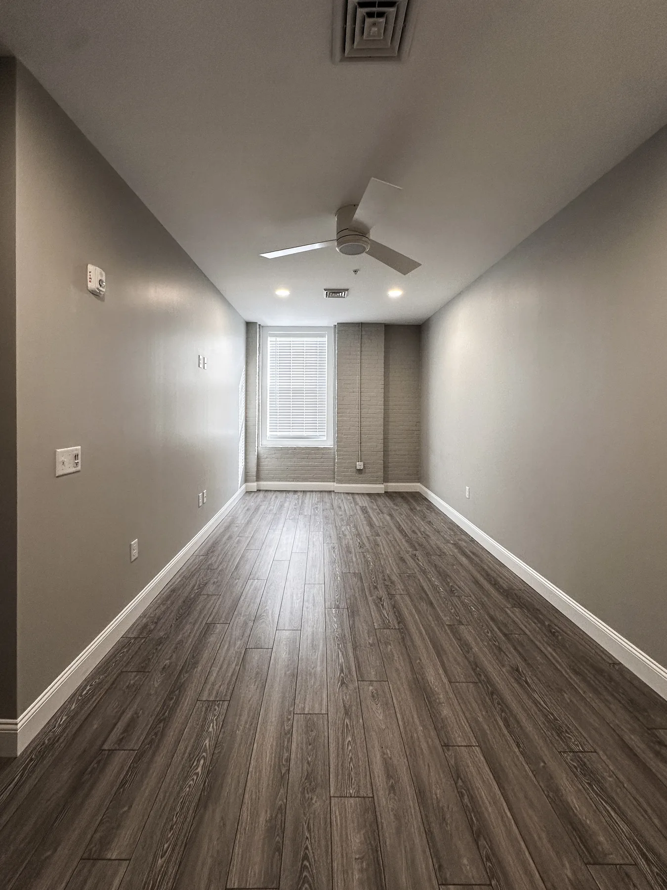 Interior view 5 of Unit 202 at 519 Lofts