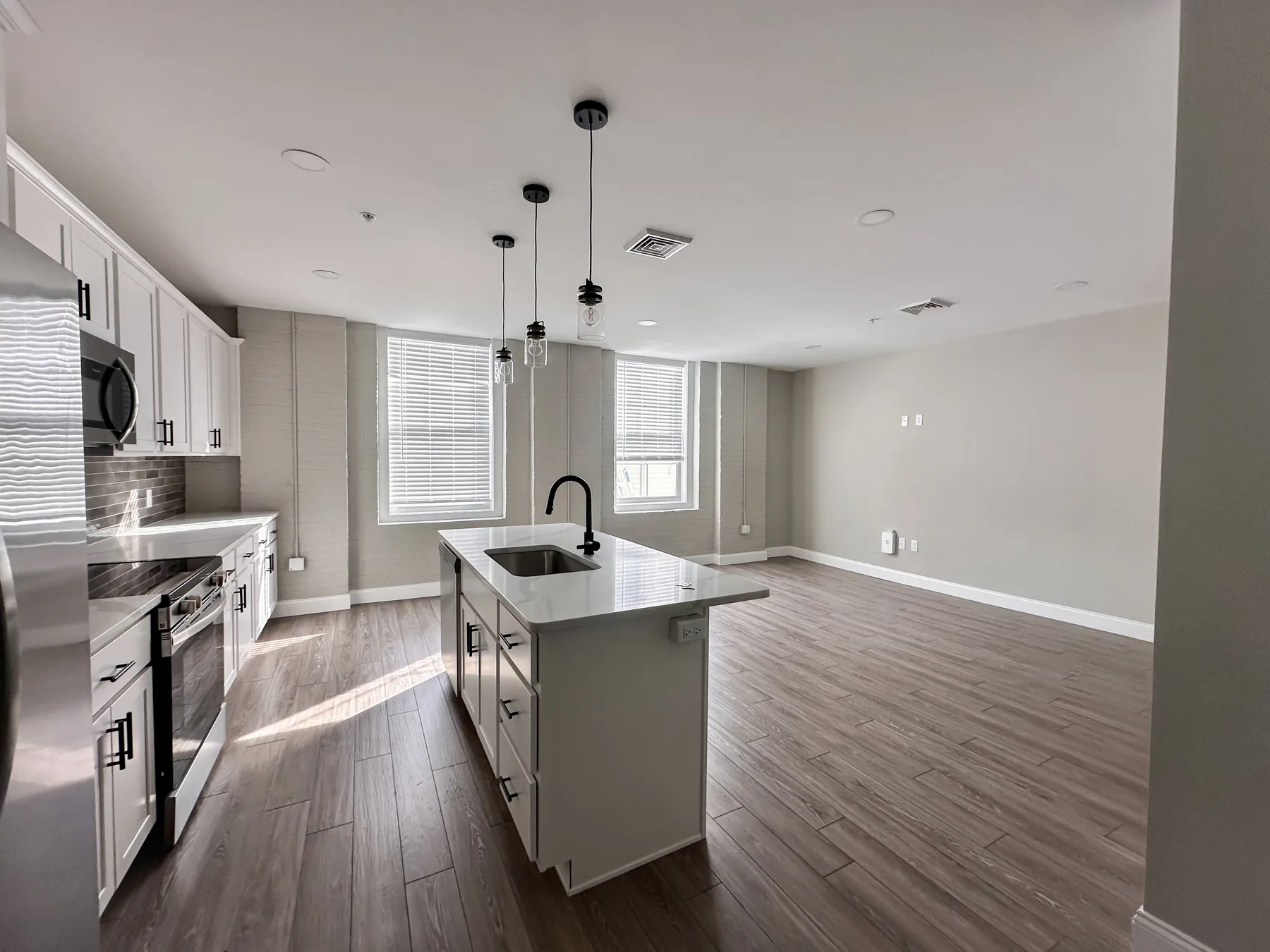 Interior view 8 of Unit 202 at 519 Lofts